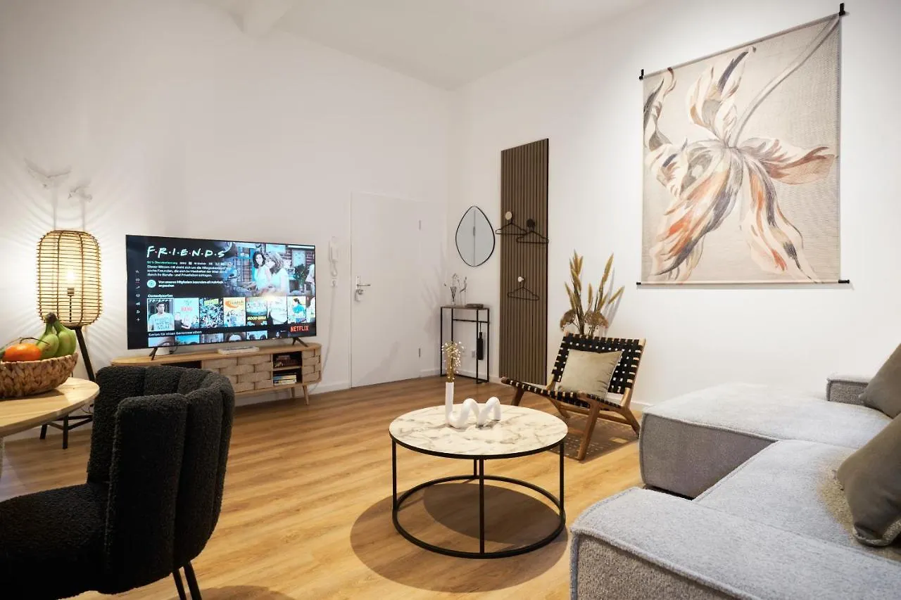 Park Avenue Apartments - Dom Mit Stil - Kueche - Parkplatz - Wlan - 65 Zoll Tv - Netflix Cologne