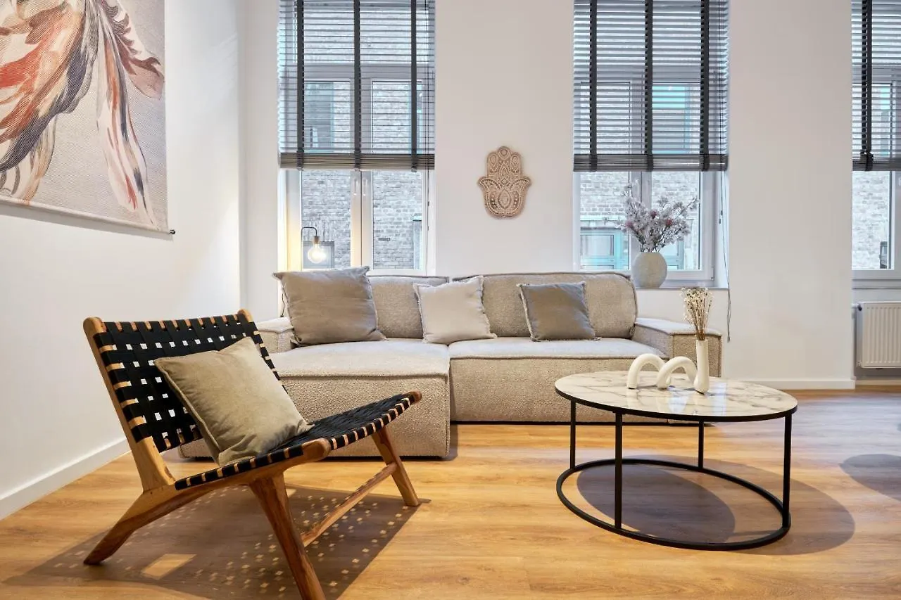 Park Avenue Apartments - Dom Mit Stil - Kueche - Parkplatz - Wlan - 65 Zoll Tv - Netflix Köln