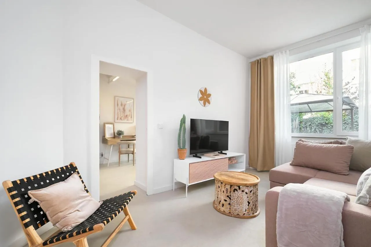 Park Avenue Apartments - Dom Mit Stil - Kueche - Parkplatz - Wlan - 65 Zoll Tv - Netflix Köln